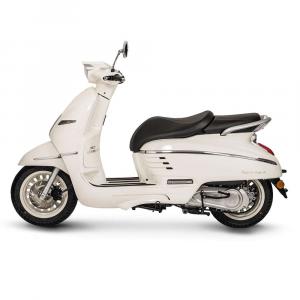 2015 Peugeot Django