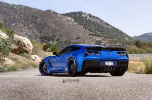 2015 Chevrolet Corvette Z06 on Strasse Wheels