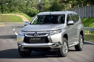 2015 Mitsubishi Pajero Sport TH)