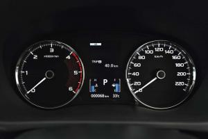 2015 Mitsubishi Pajero Sport TH)