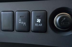 2015 Mitsubishi Pajero Sport TH)