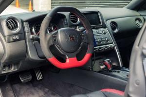 2015 Nissan GT-R GT800 by Jotech Motorsports