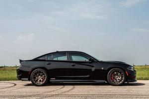 2015 Dodge Charger SRT Hellcat HPE800 by Hennessey Performance