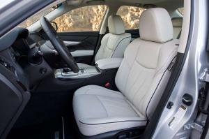 2016 Infiniti Q70 Premium Select Edition
