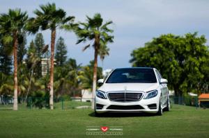 2015 Mercedes-Benz S550 by RENNtech on Vossen Wheels