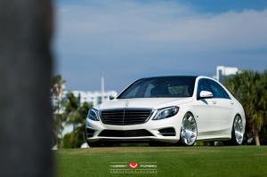 2015 Mercedes-Benz S550 by RENNtech on Vossen Wheels
