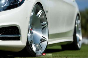 2015 Mercedes-Benz S550 by RENNtech on Vossen Wheels