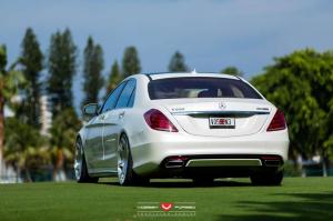 2015 Mercedes-Benz S550 by RENNtech on Vossen Wheels