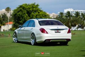 2015 Mercedes-Benz S550 by RENNtech on Vossen Wheels