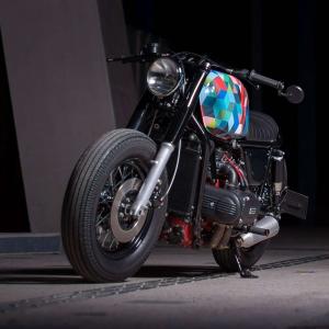 1976 Honda GL1000 by Sur Les Chapeaux De Roues