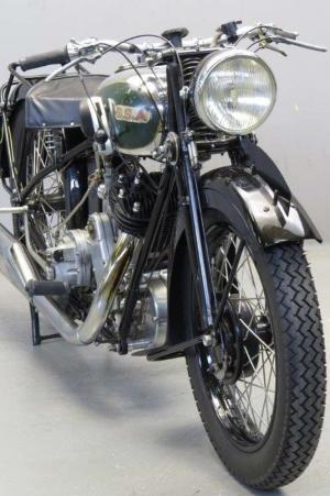 1933 BSA M33-10 Sloper