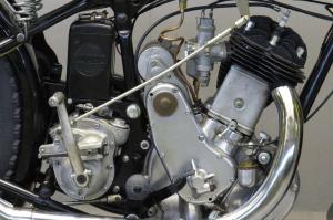 1933 BSA M33-10 Sloper