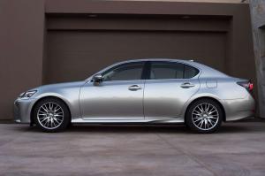 2016 Lexus GS200t