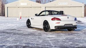 2014 BMW Z4 sDrive35is Mineral White by MM-Performance