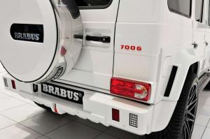 2014 Mercedes-Benz B63S 700 by Brabus