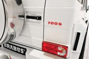 2014 Mercedes-Benz B63S 700 by Brabus