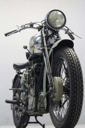 1929 Royal Standard