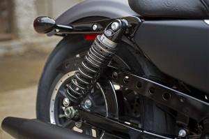 2016 Harley-Davidson Iron 883