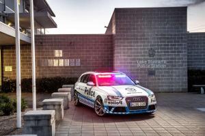 2015 Audi RS4 Avant Police AU)