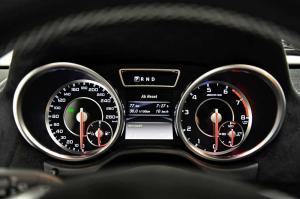 2014 Mercedes-Benz B63S 700 by Brabus