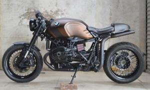 2015 BMW R Nine T Brown by Johnnie Wash