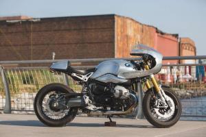 2015 BMW R nineT by JANE Motorcycles