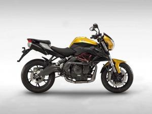 Benelli TNT 600i LE – китайский мотоцикл для Индии