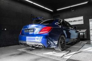 Mercedes C63 AMG S стал 600-сильным