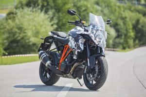 Прототип KTM 1290 Super Duke GT – для туристов