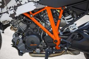 Прототип KTM 1290 Super Duke GT – для туристов