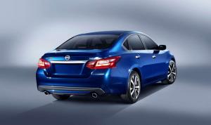 2016 Nissan Altima SR