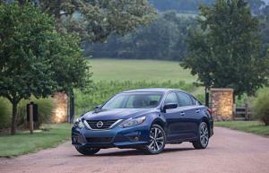 2016 Nissan Altima SR