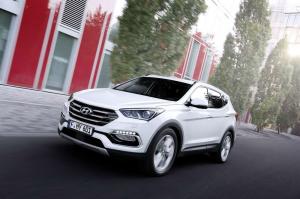 Обновлённый кроссовер Hyundai Santa Fe представили в Интернете 