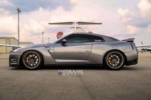 2014 Nissan GT-R Black Edition by AMS Performance with Strasse Wheels
