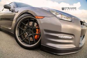 2014 Nissan GT-R Black Edition by AMS Performance with Strasse Wheels