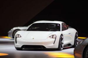 2015 Porsche Mission E Concept