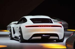 2015 Porsche Mission E Concept