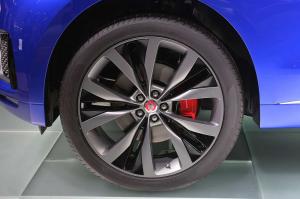 2016 Jaguar F-Pace S
