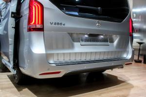 2015 Mercedes-Benz V-class AMG Line