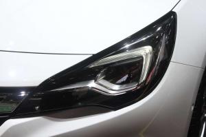 2015 Opel Astra