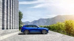 2016 Jaguar F-Pace S
