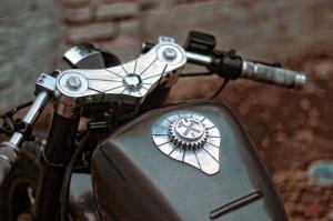 2004 Royal Enfield Bullet 350 Adder by Bull City Customs