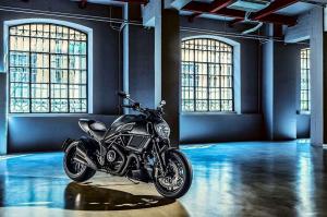 2016 Ducati Diavel Carbon