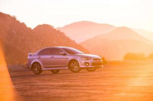2016 Mitsubishi Lancer GT US)