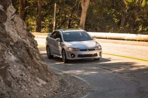 2016 Mitsubishi Lancer GT US)