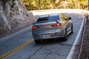 2016 Mitsubishi Lancer GT US)