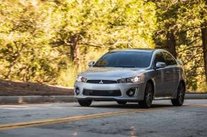 2016 Mitsubishi Lancer GT US)