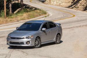 2016 Mitsubishi Lancer GT US)