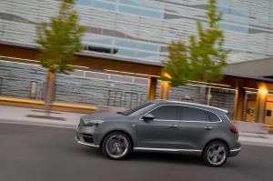 2015 Borgward BX7 TS Concept