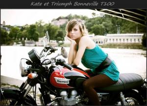 Девушка Kate и Triumph Bonneville T100
